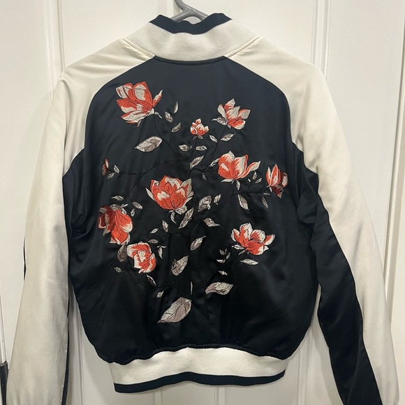 Silence + Noise Flower bomber jacket - Picture 2 of 12
